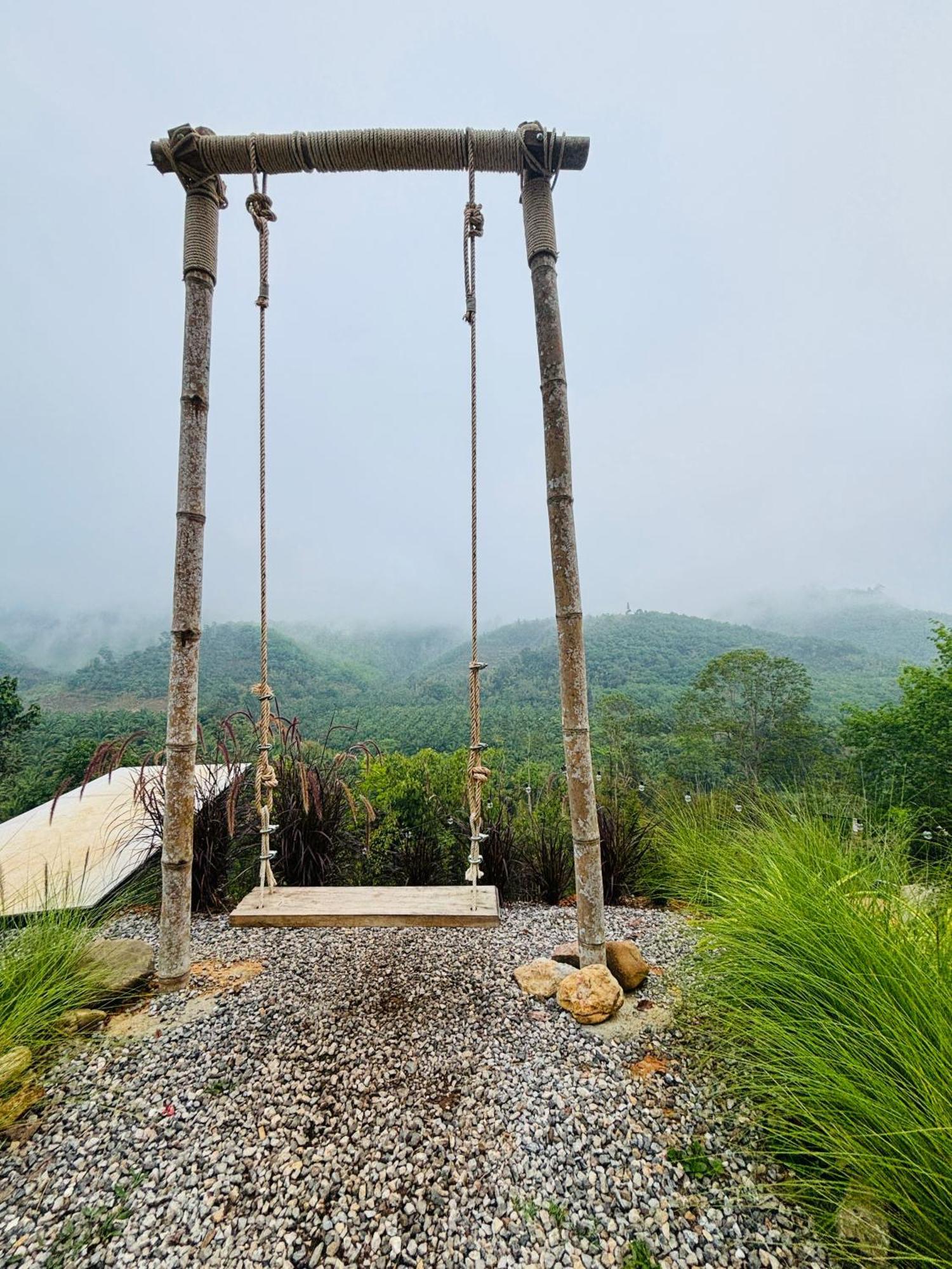 Camping Phutajoy Khaosok แคมป์ปิ้งภูตาจ้อยเขาศก Ban Thung Lang Tham Exterior photo